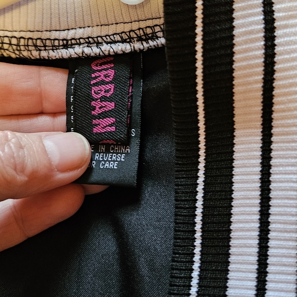 Urban Outfitters Black and White Satin Jacket - Picture 3 of 5